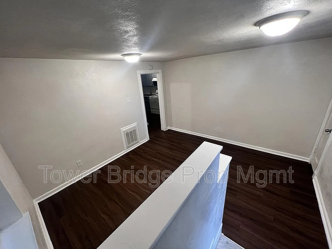 Photo - 716 14th St Unit B