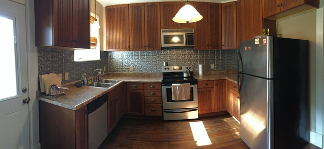 Shared kitchen panorama. - 1525 South 7th Street Unit NE