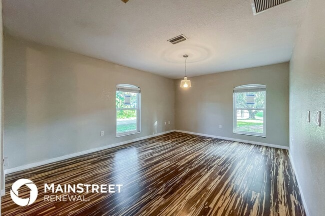 Photo - 2712 Lucaya Ave