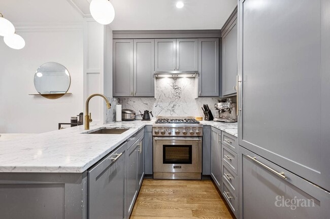 Photo - 539 4th St Unit 2L