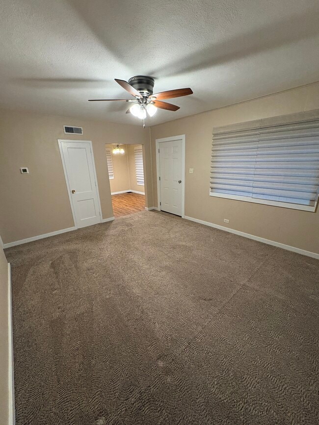 Photo - 2113 Broadlawn Rd