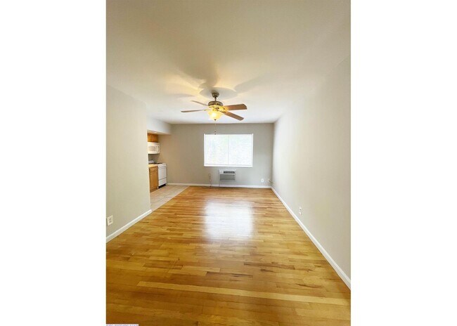 Photo - 562 Lowell Ave Unit 562-02