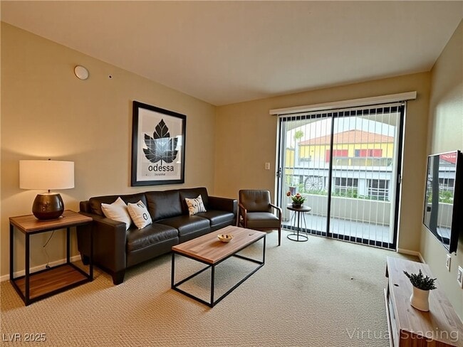 Photo - 950 Seven Hills Dr Unidad 3017