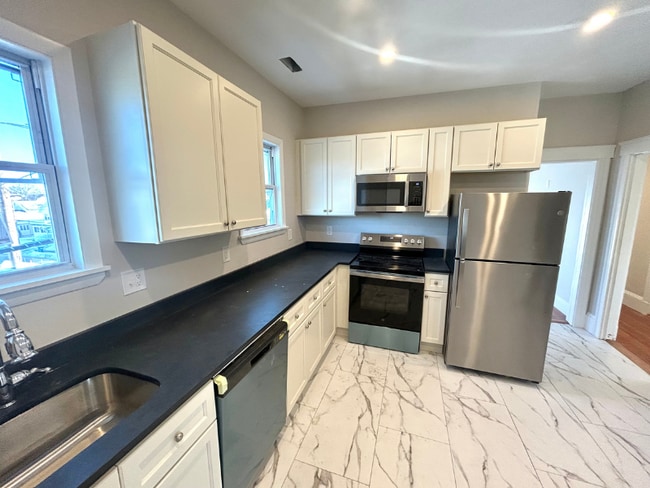 Photo - 79 3rd St Unit 3