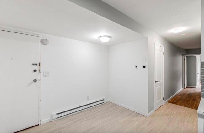 Photo - 427 John F. Kennedy Blvd Unit 1B