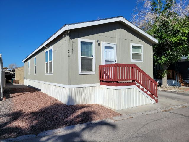 Photo - 2038 Palm St