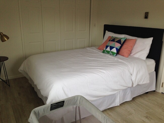 Photo - In-town Cottage