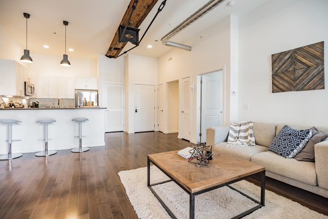 410 Shurs Lane