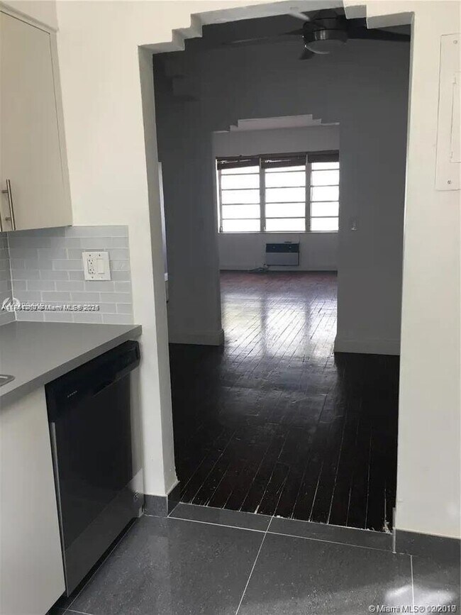 Photo - 736 12th St Unit 7