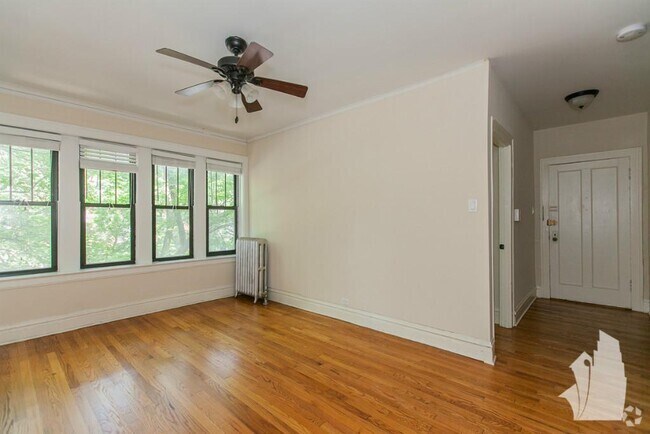 Building Photo - 2177 W Giddings St Unit 2177-2 Rental