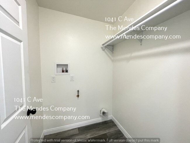 Photo - 1041 C Ave