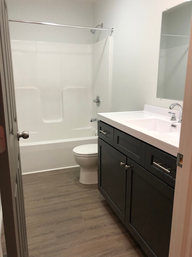 Photo - 1423 Union St