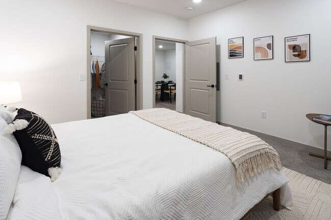Bo Apartments