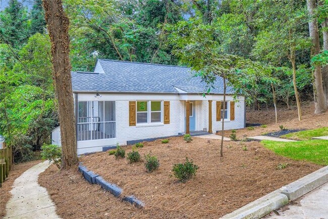 Photo - 1191 Beechview Dr SE