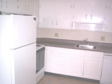 Building Photo - 127 Quincy St