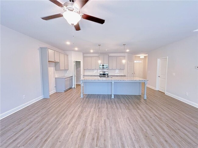 Photo - 2586 Mls Cmn Dr