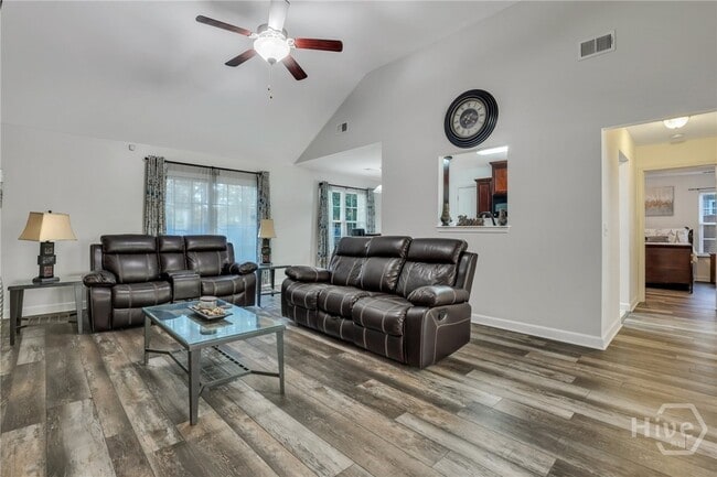 Photo - 128 Fontenot Dr