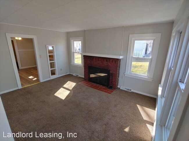 Photo - 2 br, 1 bath House - 321 Altamont Road