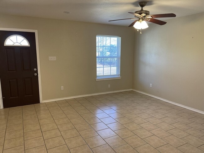 Photo - 80 County Rd 4520