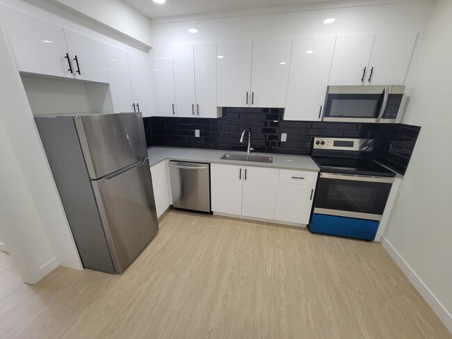 Building Photo - 20821-2019A 19A Ave NW