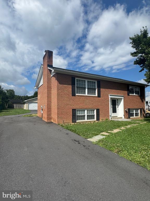 Photo - 206 Fredericktowne Dr Casa