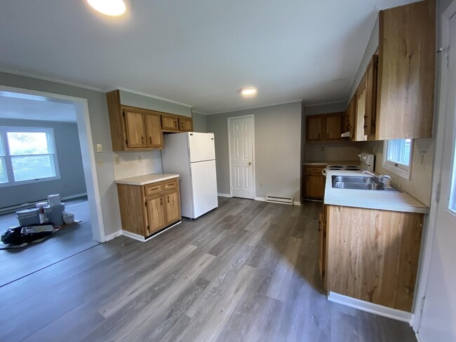 Photo - 114 Third St