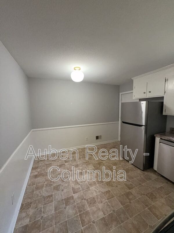 Photo - 1032 Lancaster St