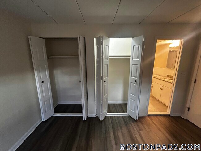 Photo - 51 Hill Rd Unit 206