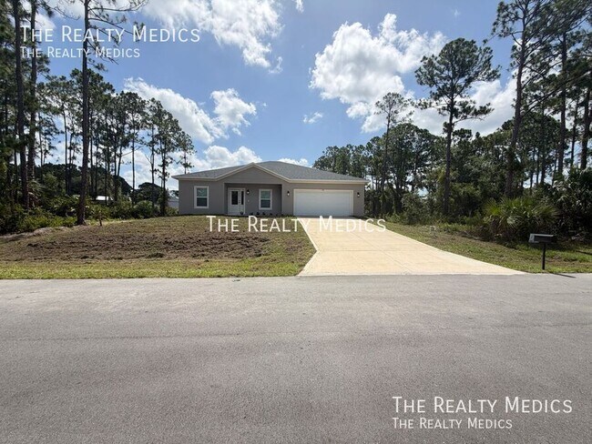 Photo - 731 Schrader Ave SW