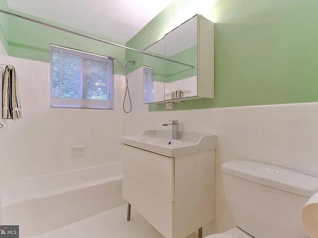 5101 8th Rd S Unit 07