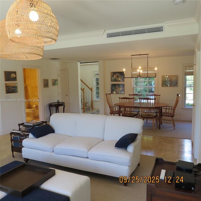Photo - 404 S Beach Rd