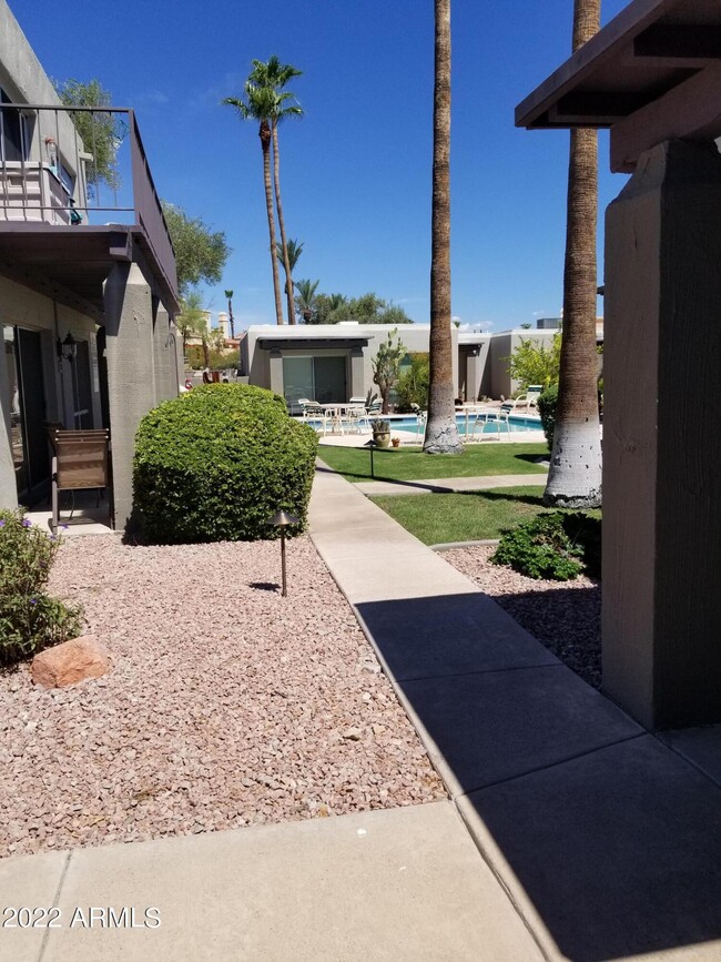 Photo - 16745 E Gunsight Dr Apartamento Unidad C9