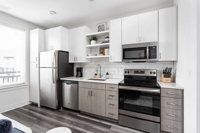 Photo - 520 E Washington St Unit ID1014497P