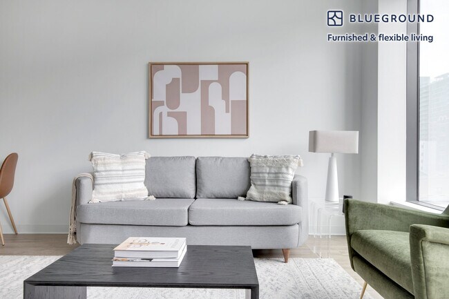 808 W Van Buren St Unit SI FL6-ID530