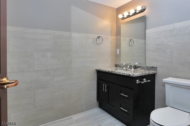 Photo - 8 Whitehall Rd Unit 3