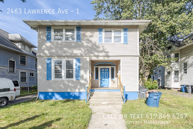 Building Photo - 2463 Lawrence Ave Unit 1
