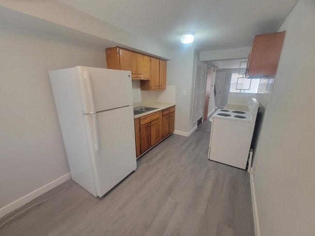 Photo - 1262 Zettler Rd