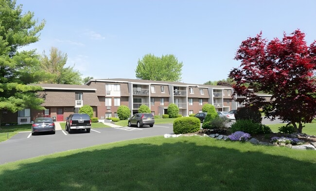 Regency Park North - Regency Park North Apartments