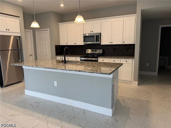 Photo - 1005 Adeline Ave