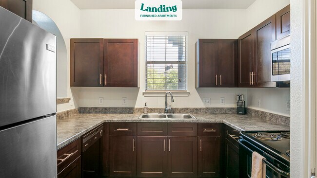 Photo - 10015 Lake Creek Pkwy Unidad 525.8804