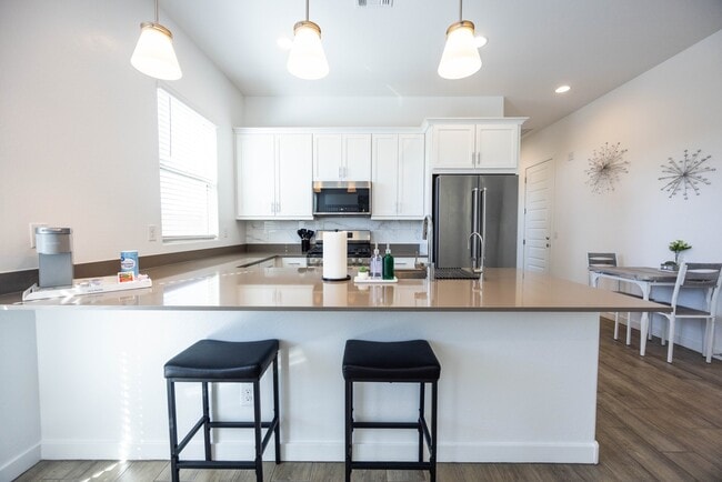 Photo - 456 S Jacana Ln