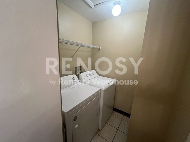 Photo - 18043 E Ohio Ave Unit 203
