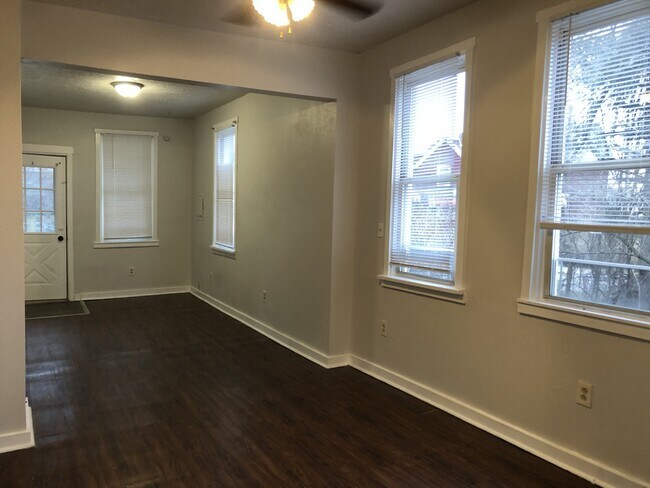 Photo - 516 Center Ave Unit 2