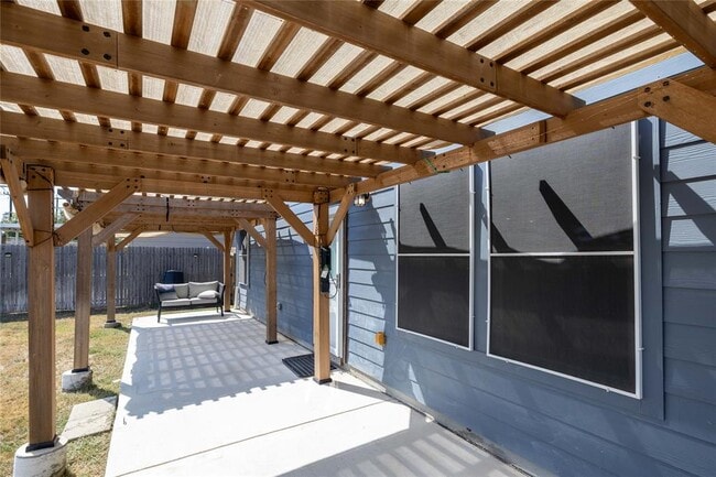 Building Photo - 12744 Mirecourt Wy