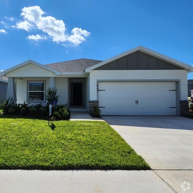 Building Photo - 4 Bedroom House With Screened in Lanai in ...