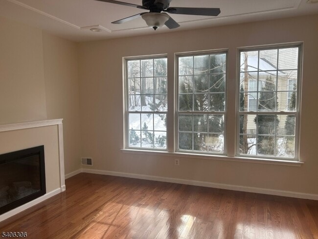 Photo - 226 Winding Hill Dr