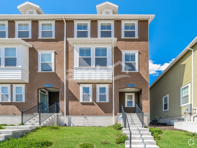 Building Photo - 6042 W South Jordan Pky Rental