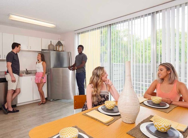 Courtyards Student Apartments