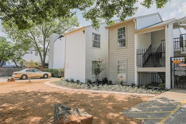 Building Photo - 4717 Columbia Ave Unit 109 Rental