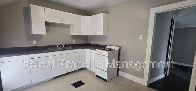 Photo - 1637 St Marys Ave Unit 2